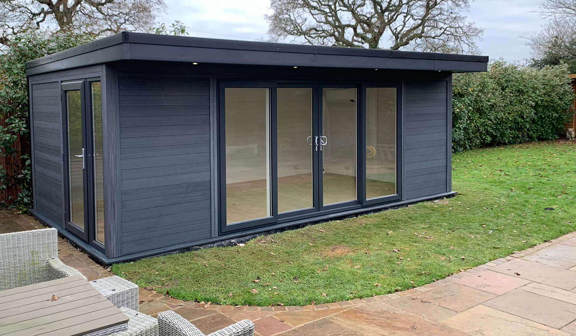 Garden Room with side and front doors